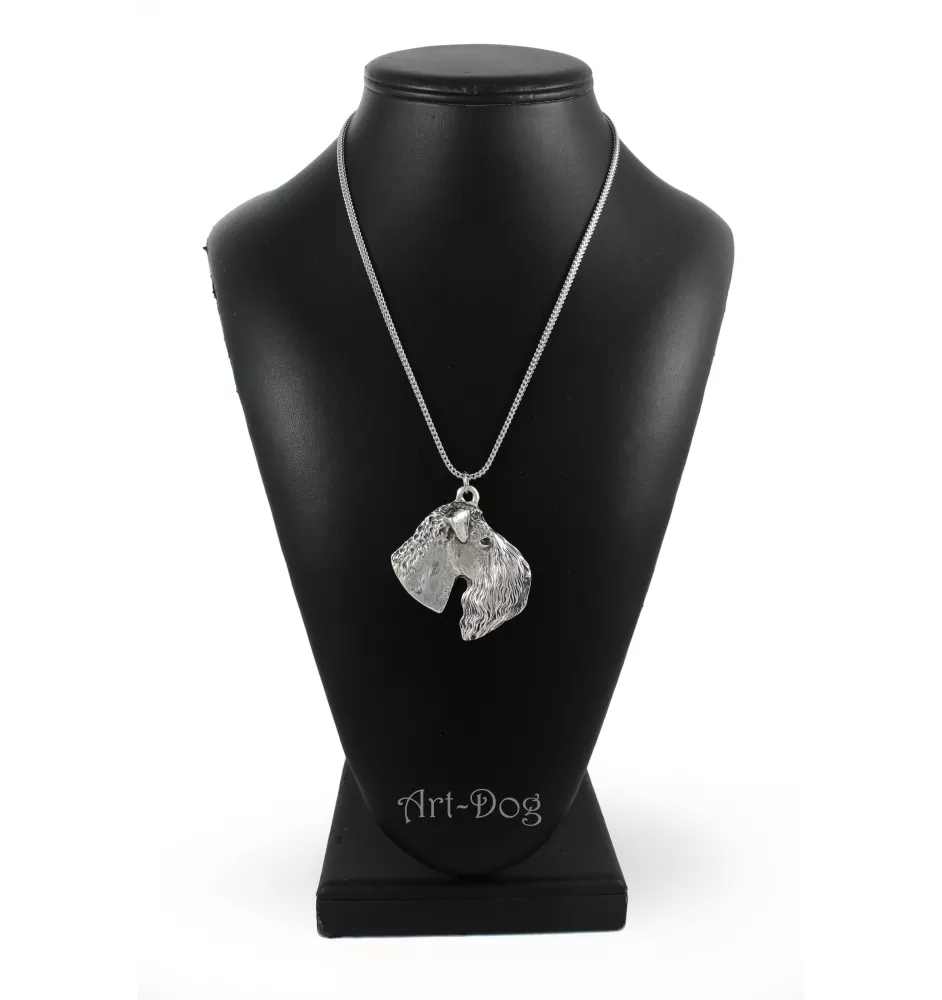 Terrier Kerry Blue - un collier avec un chien, un pendentif de chien sur une chaîne en argent, un bijou unique de la marque Art-Dog