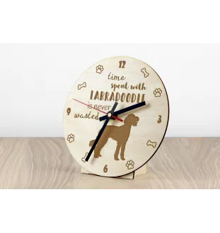 Labradoodle - Hundeuhr, Holzuhr, Wanduhr für Hundefreunde, Tisch- und Regaluhr, Art-Dog