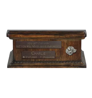 Labrador Retriever - urn for dog ashes, personalized urn with a statue, wooden urn with a dog by Art-Dog brand
