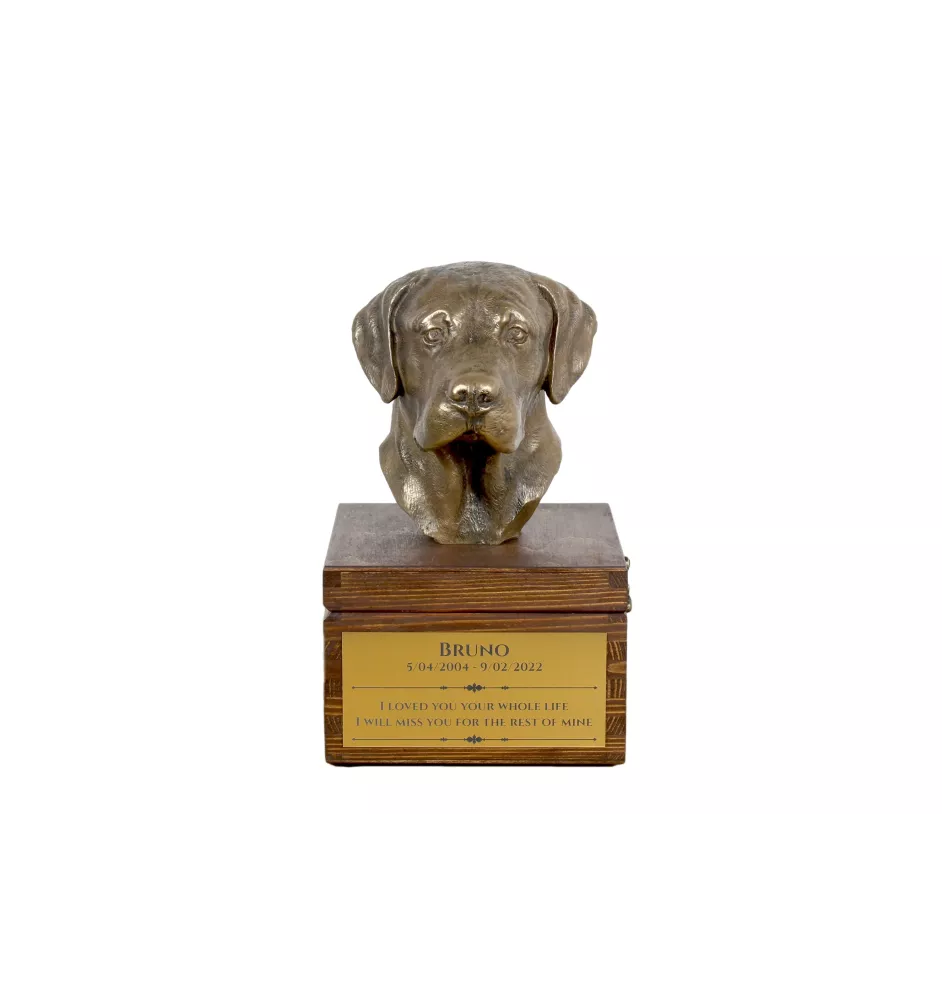 Labrador Retriever - urn for dog ashes with a statuette, small urn for a dog, personalized urn with a bust of a dog by Art-Dog brand
