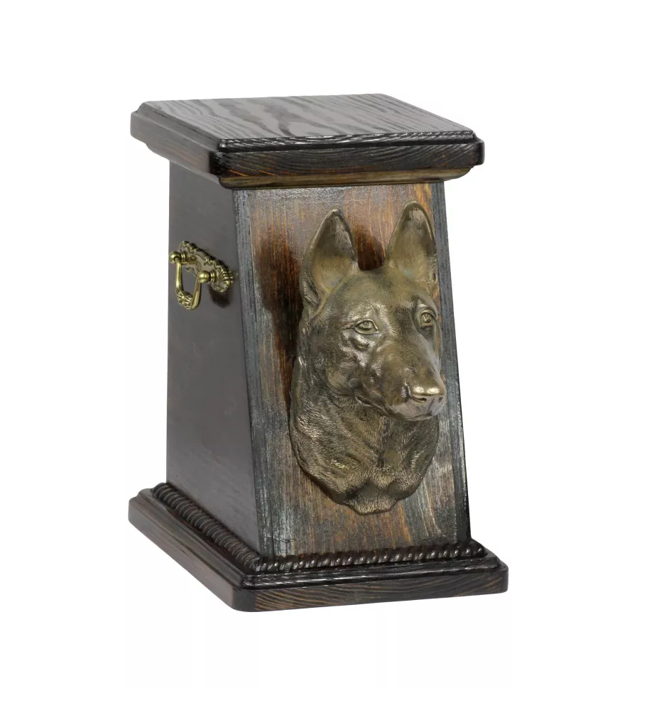 Malinois Belgischer Schäferhund eine Ascheurne für Hunde, eine elegante Urne mit einer Statue, eine Gedenkurne mit dem Porträt eines Hundes von der Marke Art-Dog