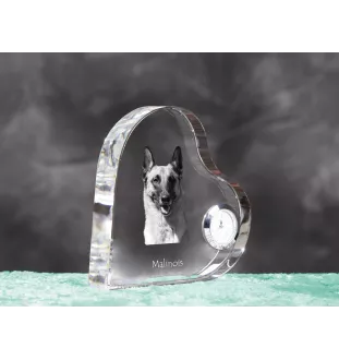 Malinois chien de berger belge - horloge en cristal avec une photo de chien, horloge de table en forme de cœur, horloge debout personnalisée de la marque Art-Dog