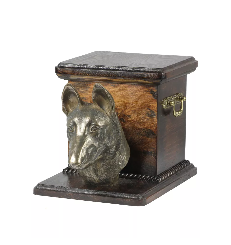 Malinois Belgischer Schäferhund - Eine Urne für die Asche eines Hundes mit einer Statuette, eine elegante Urne für einen Hund, eine außergewöhnliche Urne mit dem Porträt eines Hundes von der Marke Art