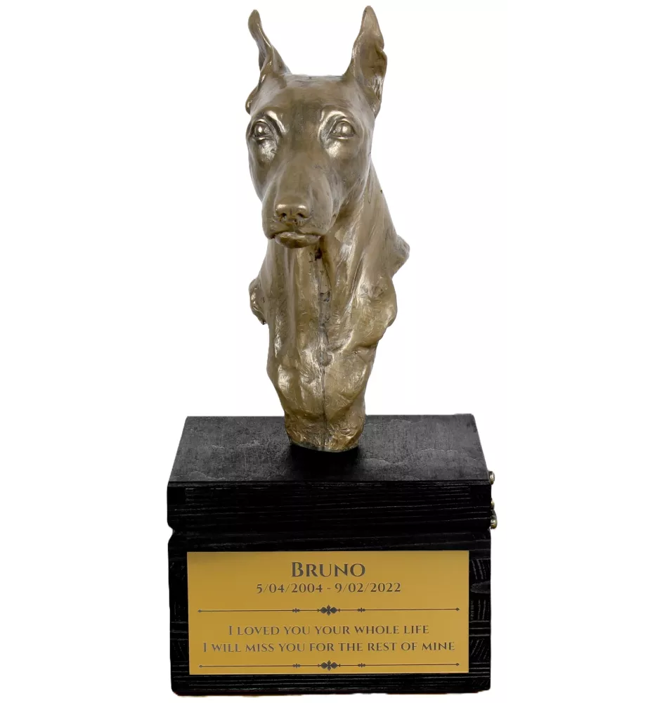 Miniature Pinscher - an urn with an engraving and a sculpture of a dog, a handmade product by the Art-Dog brand.