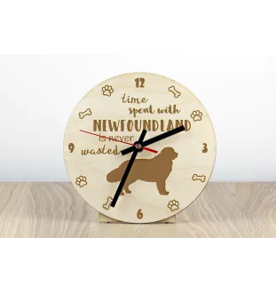 Neufundländer, Newfoundland - Uhr mit Hund, Holzuhr mit Gravur, personalisierte Uhr von Art-Dog