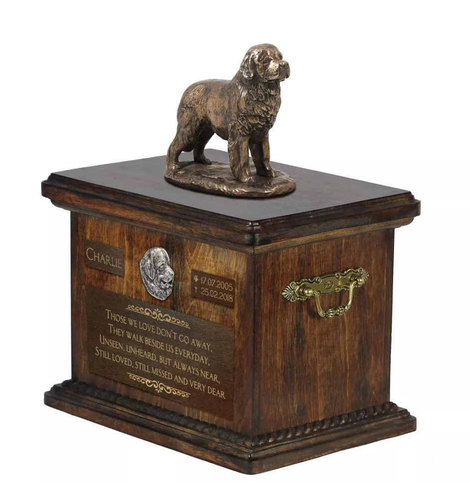 Chien de Terre-neuve, retriever de Terre-Neuve - urne pour les cendres de chien, urne avec une statuette, urne personnalisée pour les cendres de chien de la marque Art-Dog