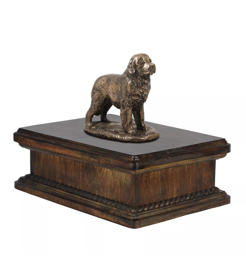 Nowofundland drewniana niska urna Art-Dog