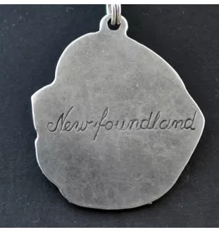 Chien de Terre-neuve, retriever de Terre-Neuve - un collier avec un chien, un pendentif de chien sur une chaîne en argent, un bijou unique de la marque Art-Dog