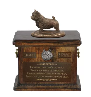Norwich Terrier - Eine Urne für die Asche eines Hundes, eine Urne mit einer Statue, eine personalisierte Hundeurne von der Marke Art-Dog.