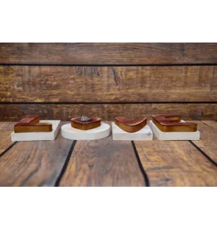 Norwich Terrier - Holzschriftzug LOVE, Innendekoration mit Hund, entzückende Dekoration für das Regal der Marke Art-Dog