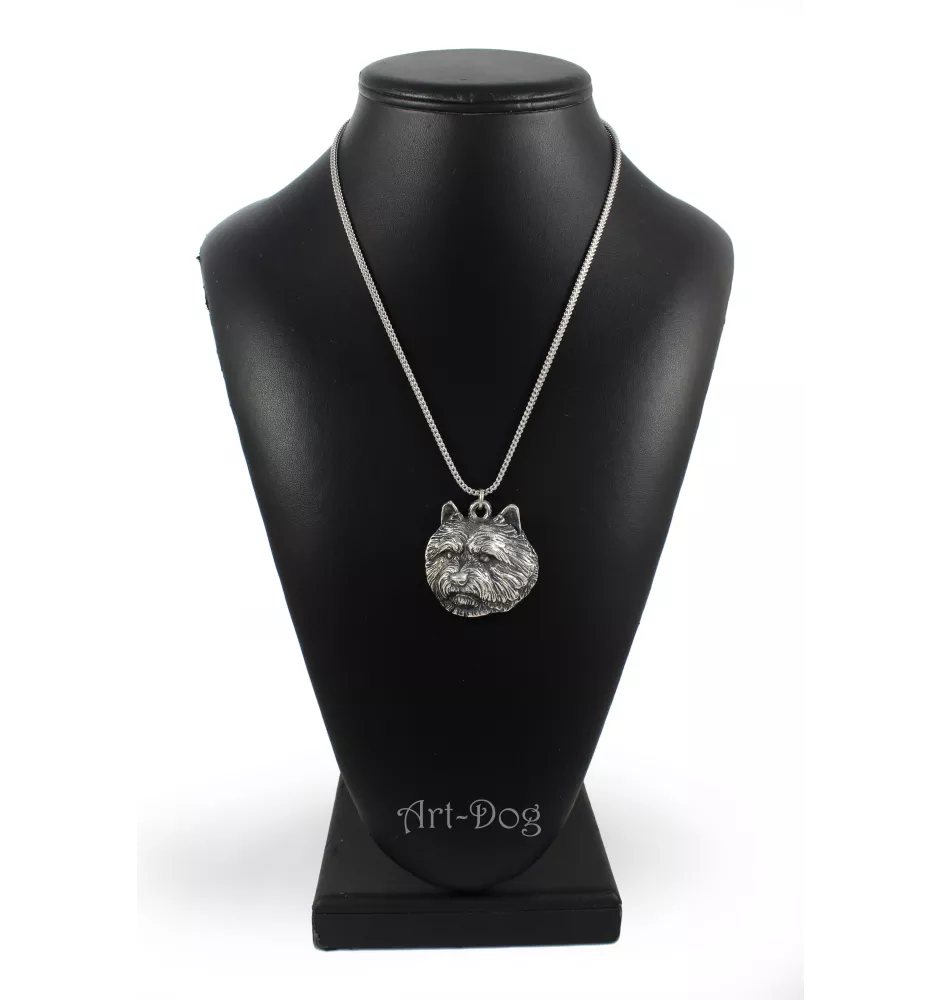 Norwich Terrier, Terrier de Norwich - un collier avec un chien, un pendentif de chien sur une chaîne en argent, un bijou unique de la marque Art-Dog