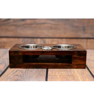 Petit basset griffon vendéen - support en bois avec des bols pour chien, bols pour chien en acier, cadeau pour l'adoption d'un chien de la marque Art-Dog