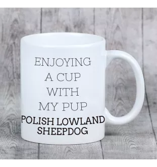 Berger polonais de plaine - tasse avec une photo et un motif de chien géométrique Art-Dog