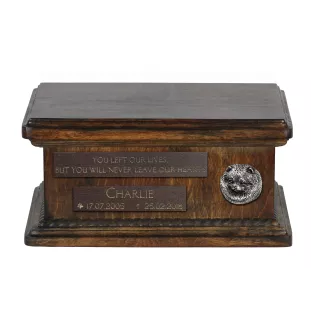 Pomeranian dog, Pom Dog, Dwarf Spitz - wooden urn for dog ashes, personalized urn with engraving, small urn for dog ashes from the Art-Dog brand