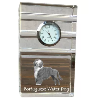 Chien d'eau portugais - une horloge en verre avec une photo, une photo de chien dans un cristal, une horloge de bureau personnalisée de la marque Art-Dog