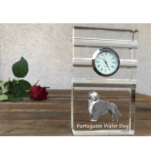 Chien d'eau portugais - une horloge en verre avec une photo, une photo de chien dans un cristal, une horloge de bureau personnalisée de la marque Art-Dog