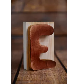 Pug II - wooden LOVE sign, interior decoration with a dog, charming ornament for the shelf by Art-Dog brand