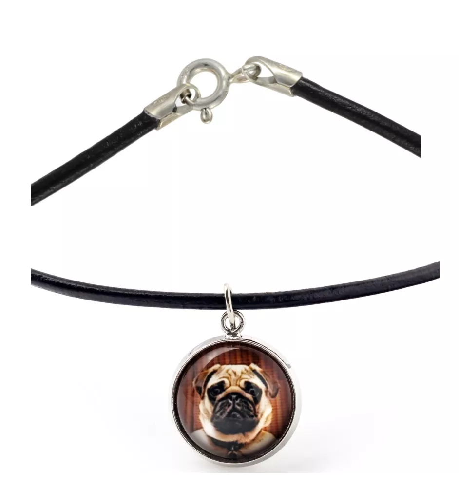 Carlin, Pug, Mops - collier dans une boîte, élégant bijou, pendentif de la marque Art-Dog