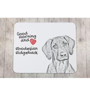 Rhodesian Ridgeback - Mauspad mit Druck, personalisiertes Mauspad mit Hund, einzigartiges Gadget für Büroangestellte von Art-Dog.