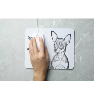 Russischer Toy, Russkiy Toy, Russischer Zwergspaniel - Mauspad mit Druck, personalisiertes Mauspad mit Hund, einzigartiges Gadget für Büroangestellte von Art-Dog.