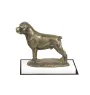 Rottweiler - Hundestatue, Figur auf weißem Sockel, Trophäe für die Art-Dog-Hundeaustellung.