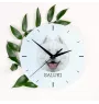 Samoyède - horloge murale géométrique avec photo et logo de la marque Art-Dog