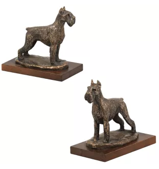 Schnauzer - une statuette de chien, une figurine en marbre blanc, un trophée pour l'exposition de chiens de la marque Art-Dog
