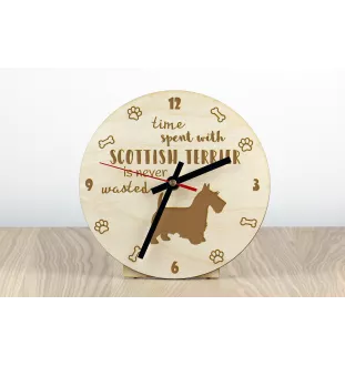 Schottischer Terrier, Scottish terrier - Uhr mit Hund, Holzuhr mit Gravur, personalisierte Uhr von Art-Dog