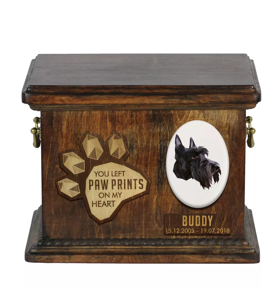 Terier szkocki drewnianai urna z psem Art-Dog
