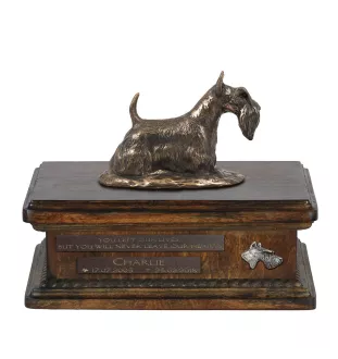 Terrier écossais, Scottish terrier - urne pour cendres de chien, urne personnalisée avec une statuette, urne en bois avec un chien de la marque Art-Dog