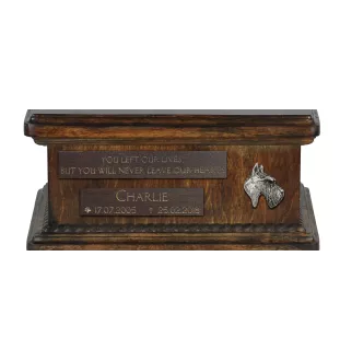Terrier écossais, Scottish terrier - urne pour cendres de chien, urne personnalisée avec une statuette, urne en bois avec un chien de la marque Art-Dog