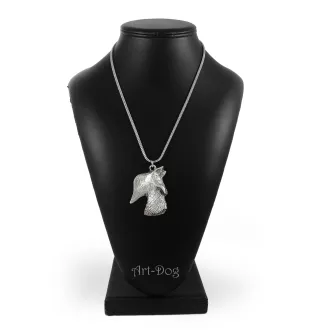 Terrier écossais, Scottish terrier - un collier avec un chien, un pendentif de chien sur une chaîne en argent, un bijou unique de la marque Art-Dog