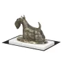 Terrier écossais, Scottish terrier - une statuette de chien, une figurine en marbre blanc, un trophée pour l'exposition de chiens de la marque Art-Dog