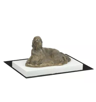Setter anglais, Setter laverack - statuette de chien, figurine sur un socle blanc, trophée pour exposition de chiens de la marque Art-Dog