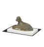 Setter anglais, Setter laverack - statuette de chien, figurine sur un socle blanc, trophée pour exposition de chiens de la marque Art-Dog