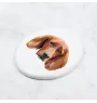 English setter, Lawerack, Laverack - a plate with a geometric design and the brand name Art-Dog