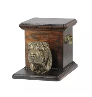 Shar Pei - Eine Urne für die Asche eines Hundes mit einer Statuette, eine elegante Urne für einen Hund, eine außergewöhnliche Urne mit dem Porträt eines Hundes von der Marke Art-Dog.