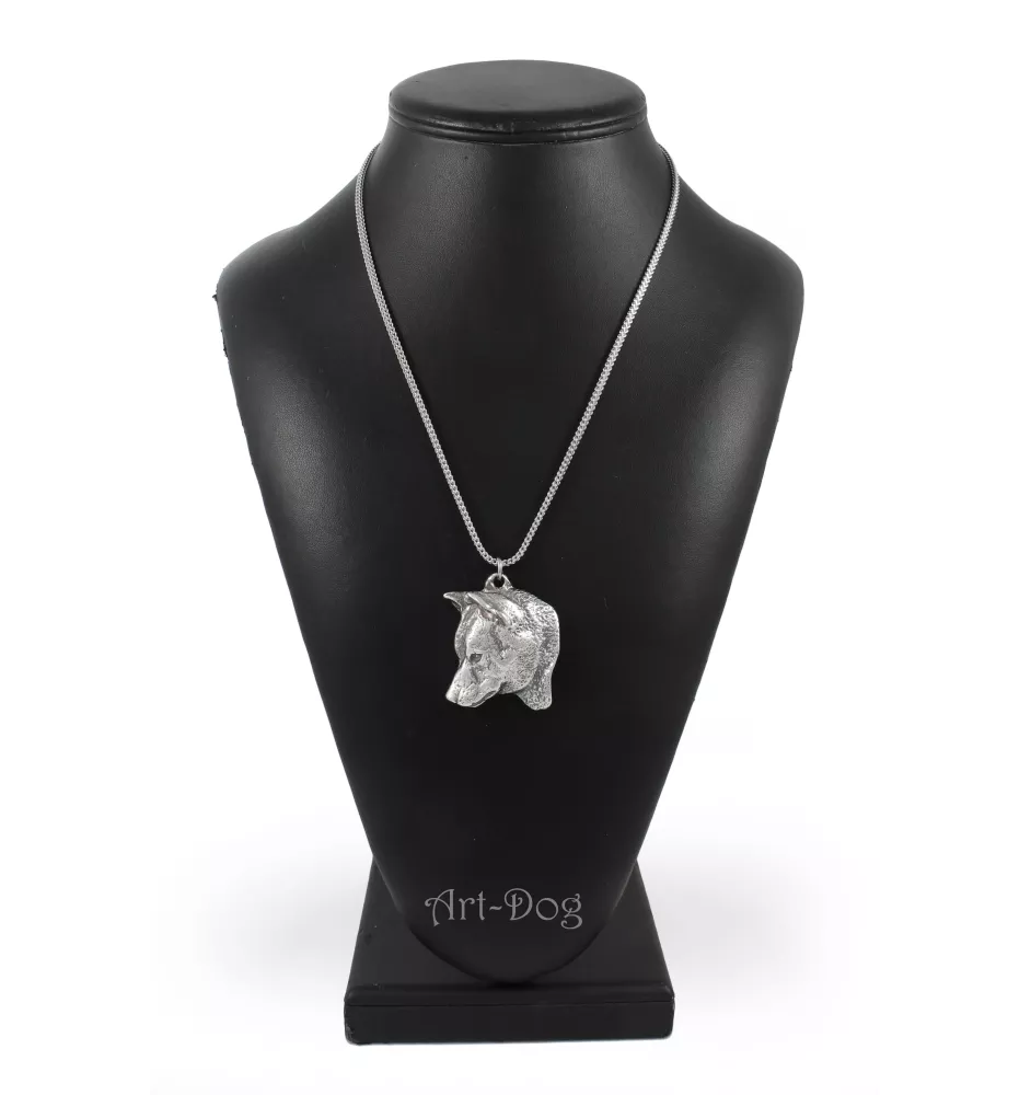 Shiba Inu - un collier avec un chien, un pendentif de chien sur une chaîne en argent, un bijou unique de la marque Art-Dog