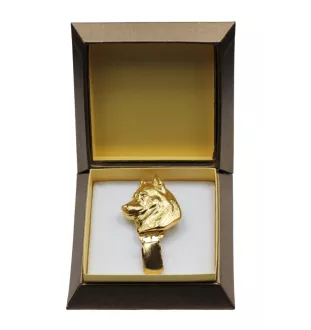 Siberian Husky, Chukcha - brooch with a clip, gold-plated holder for a start number, a gift for a dog show by Art-Dog brand.