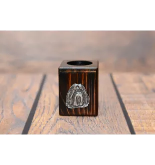 Shih Tzu I - bougeoir en bois avec un chien, un souvenir unique après la perte d'un chien, une œuvre artisanale de la marque Art-Dog