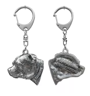 Staffordshire Bull Terrier, Staffordshire Bullterrier III - Versilberter Schlüsselanhänger mit Hund in einer Geschenkbox, Handtaschenschmuck, Rucksackanhänger der Marke Art-Dog