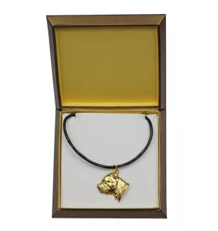 Staffordshire Bull Terrier, Staffordshire Bullterrier II - Hundehalsband in Geschenkbox, vergoldeter Anhänger für Hundefans, auffälliger Schmuck von Art-Dog