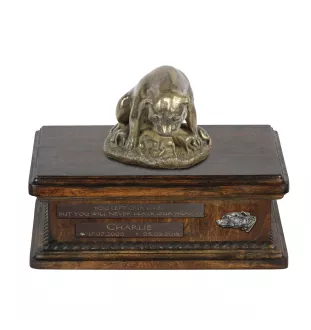 Staffordshire Bull Terrier, Staffie VII - urne pour cendres de chien, urne personnalisée avec une statuette, urne en bois avec un chien de la marque Art-Dog