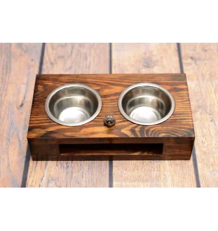 Staffordshire Bull Terrier, Staffordshire Bullterrier - Holzständer mit Näpfen für Hunde, Edelstahlnäpfe, Geschenk zur Adoption eines Hundes von der Marke Art-Dog