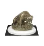 Staffordshire Bull Terrier, Staffie II - statuette de chien, figurine sur un socle blanc, trophée pour exposition de chiens de la marque Art-Dog