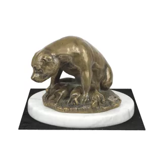 Staffordshire Bull Terrier statuetka na jasnym kamieniu Art-Dog