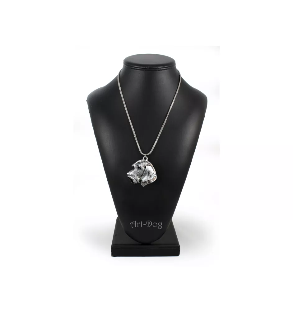 Teckel à poil dur, Chien-saucisse II - un collier avec un chien, un pendentif de chien sur une chaîne en argent, un bijou unique de la marque Art-Dog