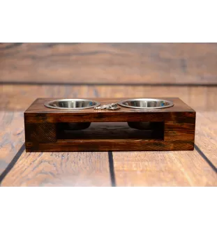 Teckel à poil dur, Chien-saucisse I - support en bois avec des bols pour chien, bols pour chien en acier, cadeau pour l'adoption d'un chien de la marque Art-Dog