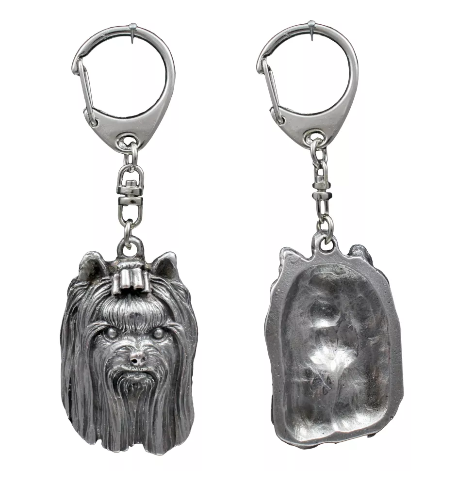 Yorkshire Terrier III - Versilberter Schlüsselanhänger mit Hund in einer Geschenkbox, Handtaschenschmuck, Rucksackanhänger der Marke Art-Dog
