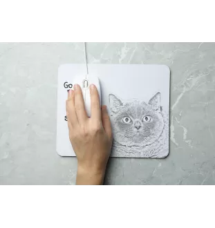 British Shorthair - tapis de souris imprimé, tapis de souris personnalisé avec un chat, un gadget unique pour un employé de bureau de la marque Art-Dog